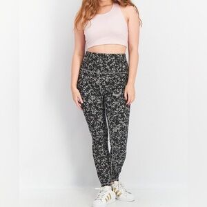 Hurley Reversible leggings Size Medium NEW